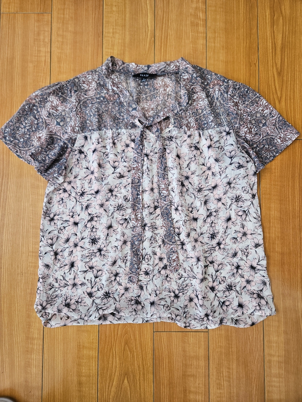 NEVER WORN! NAIF Pink Floral V-Neck Boho Blouse Top Sz Size Large - Picture 13 of 14